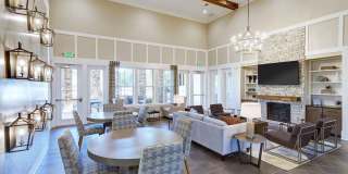 Avery at Turkey Creek Gallery 27