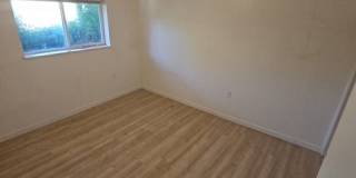 1316 E Poplar St Gallery 1