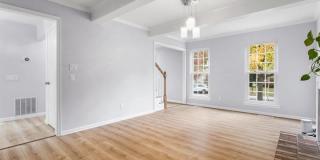 2807 FALLING BROOK Gallery 19