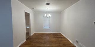 133 Vandenburg Drive Gallery 3