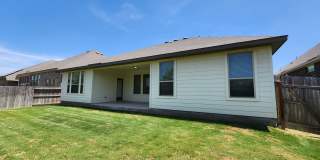 4/3/2 with office Near Gruene / Fridge Included / Loaded with Amenities / Large Backyard / CISD Gallery 37