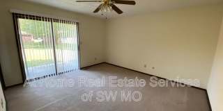 513 E Latoka Gallery 9