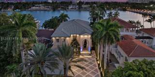 176 S Hibiscus Drive Gallery 36