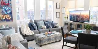 The Elysian Gallery 32