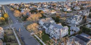 205 Morris Avenue Gallery 57