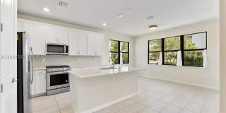 2485 Primrose Pl Gallery 10