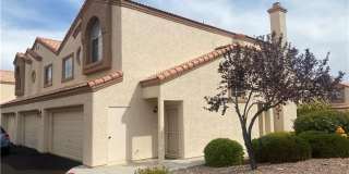Gorgeous 3 bedroom condo with a 2 car garage! Tons of upgrades*Southwest*Gated community* Gorgeous 3 bedroom condo with a 2 car garage! Tons of upgrades*Southwest*Gated community* Gallery 5