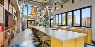 Skyline 776 Skyline 776 Gallery 47