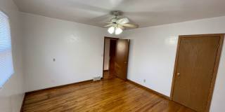 525 e 47th  street-4 Br house with a large finished basement Gallery 12