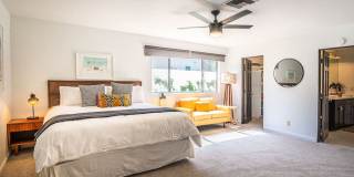 Luxury Mid-Century Retreat in the Heart of the Historic Movie Colony (Monthly Only - No Long Term) Gallery 3