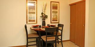 Deckner Manor Gallery 7