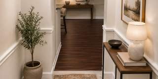 Gorgeous  Forest View, Wood Floors  1/1 condo for RENT @The Crest close to UCF. Gallery 10