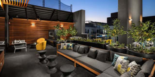 The Pearl Gallery 15