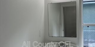 812 Marion St Gallery 24