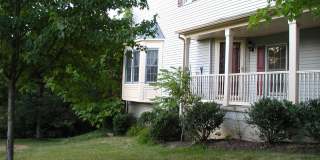 8686 MANAHAN DR Gallery 1