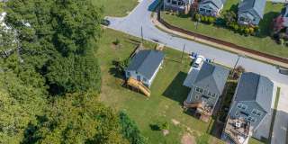 2 Bed, 1 Bath Home in Downtown Greenville Available Gallery 15