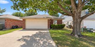 2517 Sleepy Hollow Ln Gallery 1
