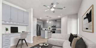 7301 S IH-35 SVRD NB, #110 Gallery 1