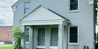 2 Bedroom 1 Bath Duplex Gallery 4