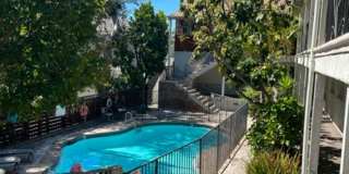 Crescent Heights 1227 Gallery 1