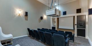 The Brazos Gallery 60