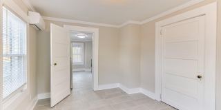 325 Meridian Avenue Gallery 16