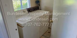 Charming Mid-Century Bungalow & Updated Cottage in the Heart of Downtown Sonoma ~340 Church Street Gallery 18