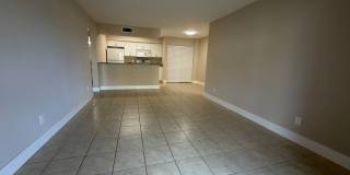 ANNUAL RENTAL - 2 BED / 2 BATH CONDO AT MYSTIC GARDENS Gallery 3