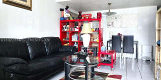 900 SW 104th Ct Gallery 4