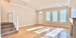 Beautiful & Private Millcreek Townhome! Beautiful & Private Millcreek Townhome! Gallery 5
