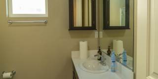 607 Guild Road Gallery 23