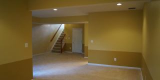 25575 AMERICA Square Gallery 38