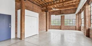 SoHo Lofts Gallery 16