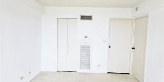 581 Kamoku Street Gallery 16