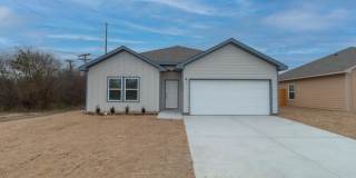 1906 Oliver St Gallery 1