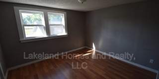 1060 1/2 East Wabash St Gallery 10