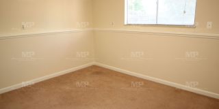 447 W Swallow Road Gallery 14