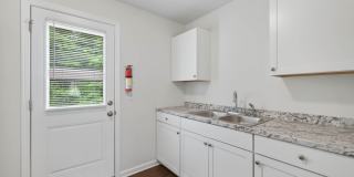 2 Bedroom Home For Rent Near APSU! Gallery 12