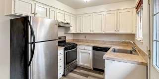 2 Bedroom Condo For Rent - 3 Month Lease 2 Bedroom Condo For Rent - 3 Month Lease Gallery 3