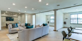 Bevan - Apartments & Townhomes Gallery 9