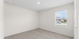 1332 Pierce Lane Gallery 14