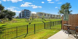 Caliza at the Loop Gallery 14