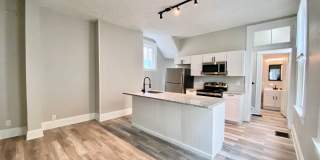 Recently Renovated 5 Bed/3 Bath Rental Mins. From UC on Klotter Ave Only $700/pp ($3,500/mo) Recently Renovated 5 Bed/3 Bath Rental Mins. From UC on Klotter Ave Only $700/pp ($3,500/mo) Gallery 1