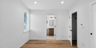 Bright & Spacious - 2BR Condo in Seattle Gallery 26