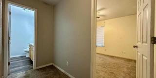 527 N Village Creek Parkway Gallery 11