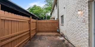 Remodeled townhouse - Available now! Gallery 27