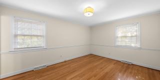 2808 Glen Burnie Gallery 16