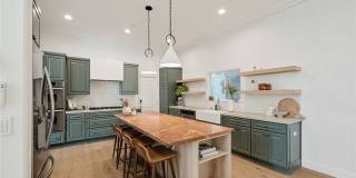 1819 Speyer Lane Gallery 1