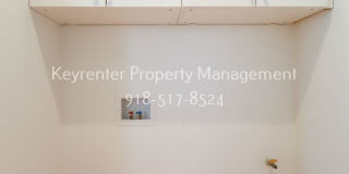 Beautiful Brookside duplex unit - NO PETS Gallery 9