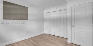 3245 Virginia St Gallery 12